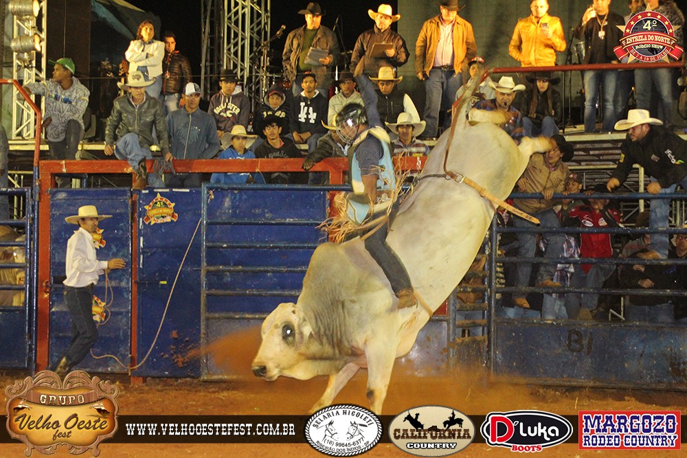 4Âº Estrela do Norte Rodeio Show SEXTA