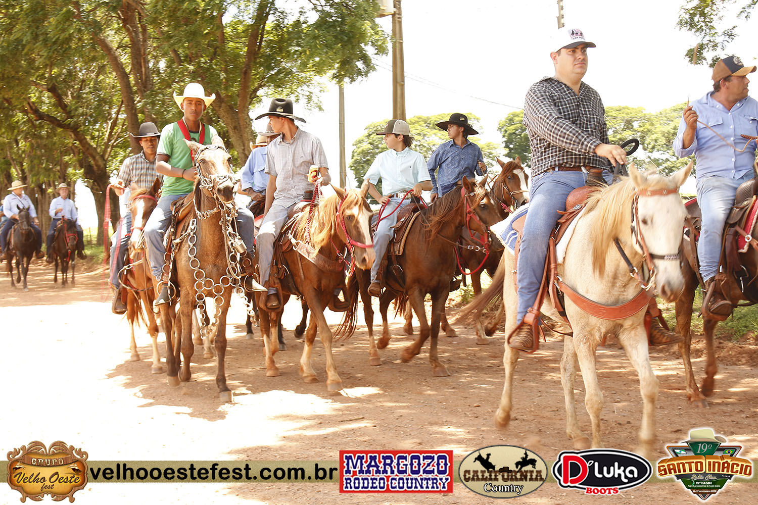 Cavalgada 19Âº Santo InÃ¡cio Rodeio Show
